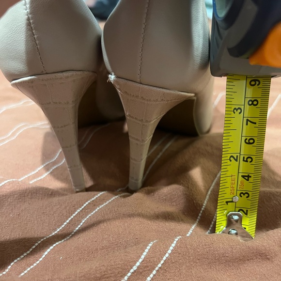 Ann Taylor Leather Pump Heels Mila - Picture 7 of 8